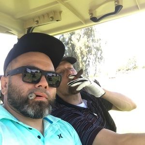 Meet your Posher, Johnny